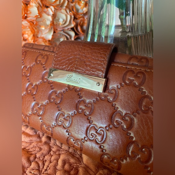 REHAB Gucci Guccisma Brown
Leather Long Wallet - Picture 1 of 16